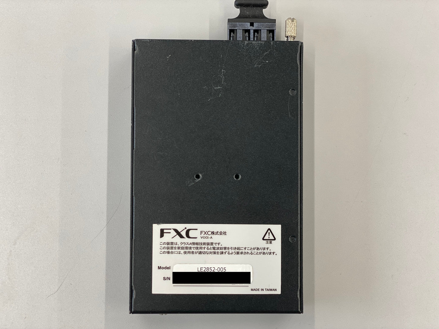 【中古品】LightEdge2000シリーズ LE2852-005 メディアコンバータ