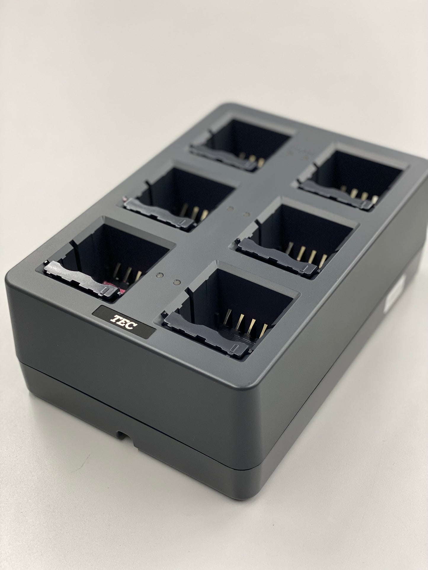 Toshiba Tech Portable Label Printer B-EP/B-FP/B-LP2D Combined 6 Slot Battery Charger B-EP800-CHG6-R
